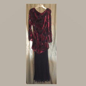 Cattiva black dress and burnout velvet top 8